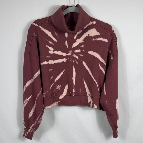 525 America Sweaters - REVOLVE x 525 Wildberry Multi Tie-Dye Turtleneck Cropped Sweater. Size L. NWT